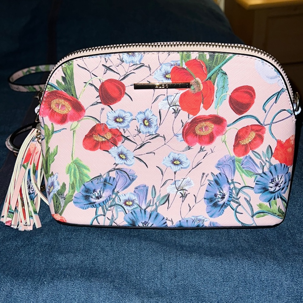 Never worn before ALDO purse